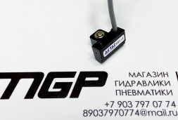 Датчик герконовый CS1-J